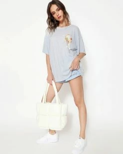 BOYS LIE X Blue Perpetual Feelings V2 Boyfriend Tee -Boys Lie Sales Store 4O7A0447