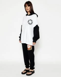 BOYS LIE X Nestled Up Hoodie -Boys Lie Sales Store 4O7A0563 d306dc9b ba3e 436a 9367 fbbd1dce265d