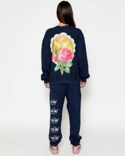 BOYS LIE X Navy Room To Grow Sweatpants -Boys Lie Sales Store 4O7A0636 73c0bd4d 02ec 4001 adaa c4a23391e984