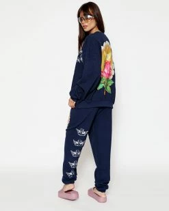 BOYS LIE X Navy Room To Grow Sweatpants -Boys Lie Sales Store 4O7A0637 44ad7670 4dca 4a7c 9162 49ee3e875812