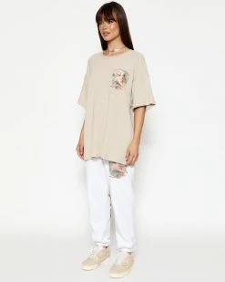 BOYS LIE X Tan Straight Flush Boyfriend Thermal Tee 13 BOYS LIE X Tan Straight Flush Boyfriend Thermal Tee -Boys Lie Sales Store 4O7A0832