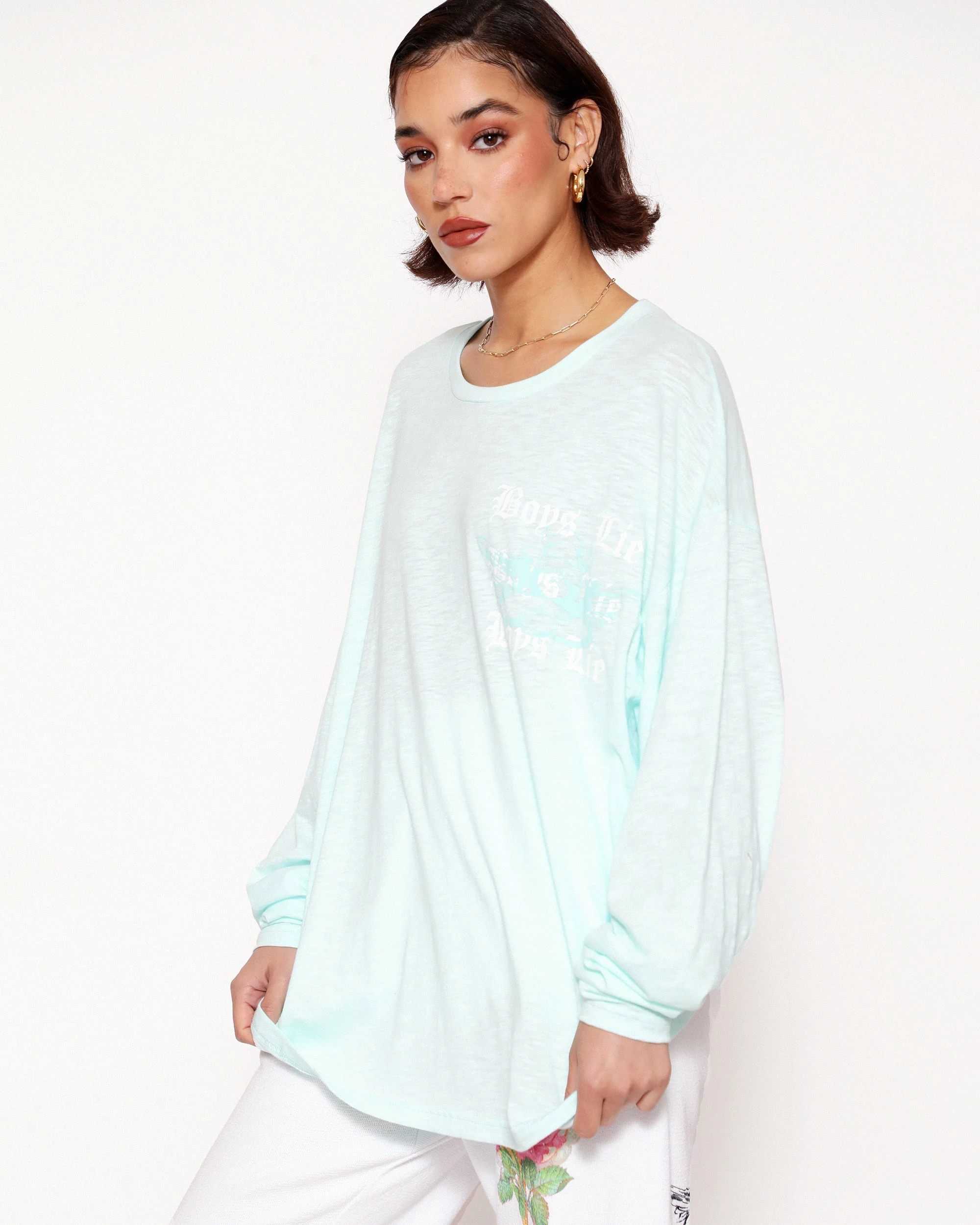 BOYS LIE X Head Over Heals Longsleeve Boyfriend Tee 6 BOYS LIE X Head Over Heals Longsleeve Boyfriend Tee - Image 4