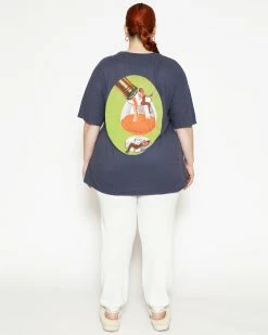 BOYS LIE X On The Rocks Boyfriend Tee -Boys Lie Sales Store 4O7A3168bcopy affc9886 79dd 496c 8253 d421df7a2d12