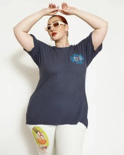 BOYS LIE X On The Rocks Boyfriend Tee -Boys Lie Sales Store 4O7A3181bcopy