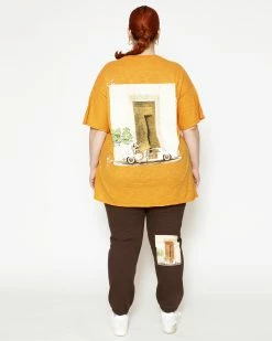 BOYS LIE X Eyes Wide Shut Boyfriend Tee -Boys Lie Sales Store 4O7A3302bcopy