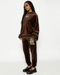 BOYS LIE X Time Will Tell Velour Sweatpants 15 BOYS LIE X Time Will Tell Velour Sweatpants -Boys Lie Sales Store 4O7A9164