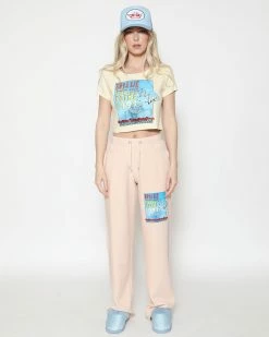 BOYS LIE X World Tour Crop Tee 15 BOYS LIE X World Tour Crop Tee -Boys Lie Sales Store 4O7A9381