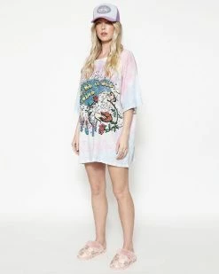 BOYS LIE X Where It Begins Boyfriend Tee 21 BOYS LIE X Where It Begins Boyfriend Tee -Boys Lie Sales Store 4O7A9708