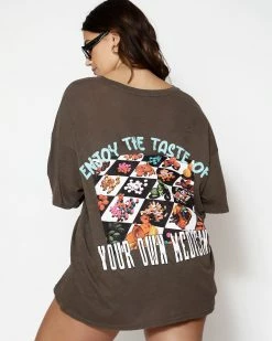 BOYS LIE X Checkmate Boyfriend Tee 21 BOYS LIE X Checkmate Boyfriend Tee -Boys Lie Sales Store 4O7A9777