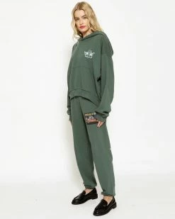 BOYS LIE X Heart Racer Green Sweatpants 13 BOYS LIE X Heart Racer Green Sweatpants -Boys Lie Sales Store 4O7A9805